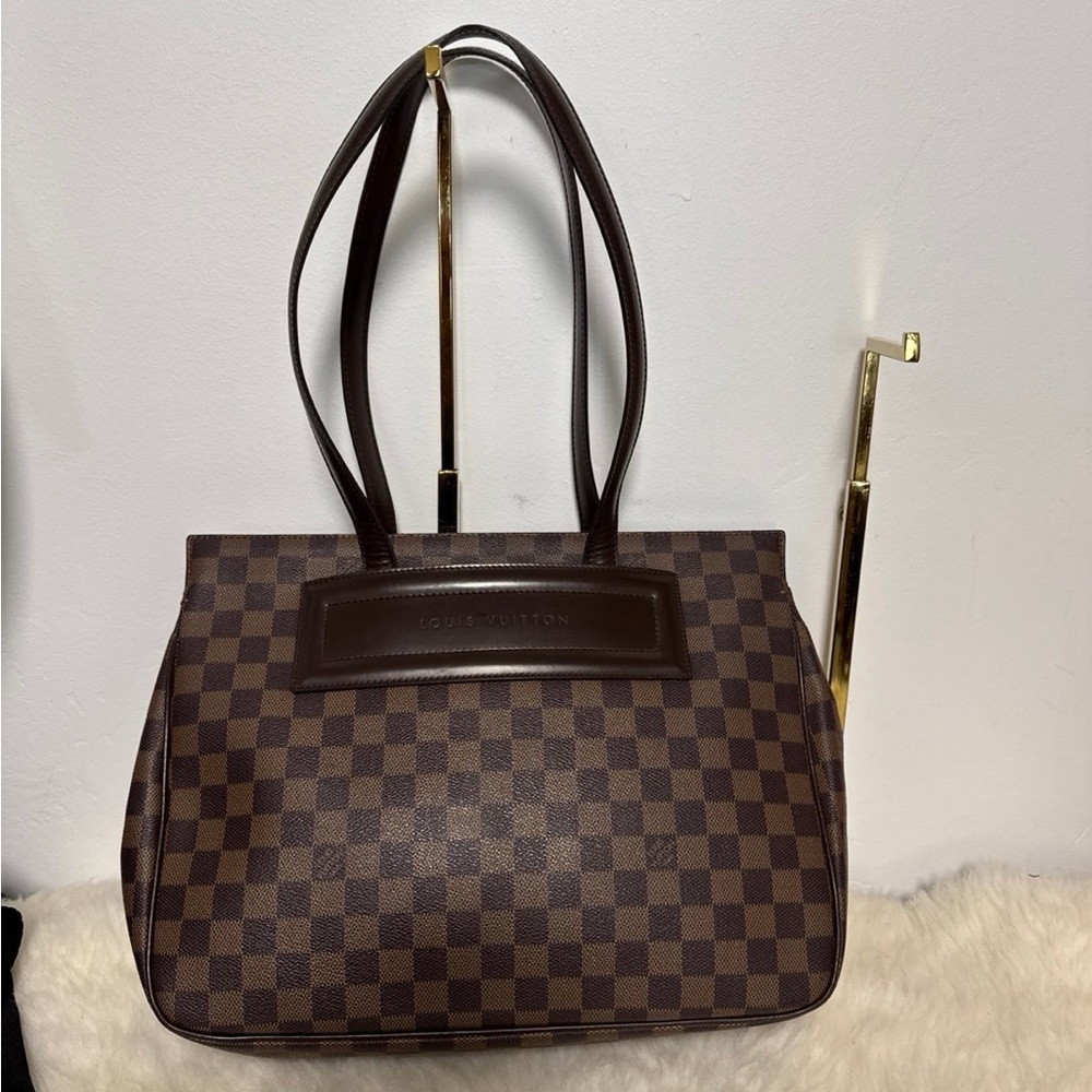 Louis Vuitton Damier ebene Tote size medium VGUC